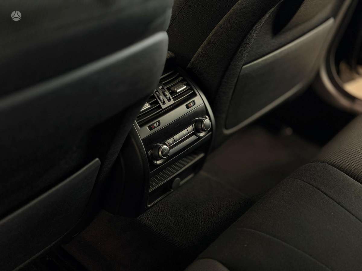 BMW 520, 2.0 l., wagon