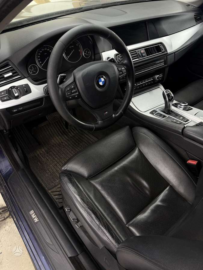BMW 530, 3.0 l., wagon