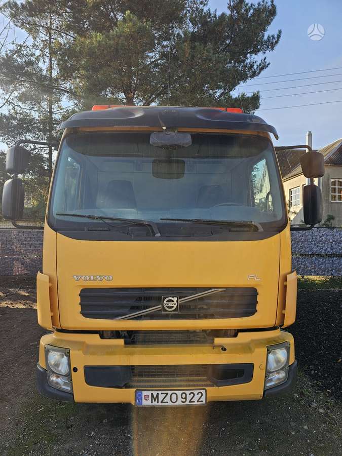 Volvo FL, savivarčiai