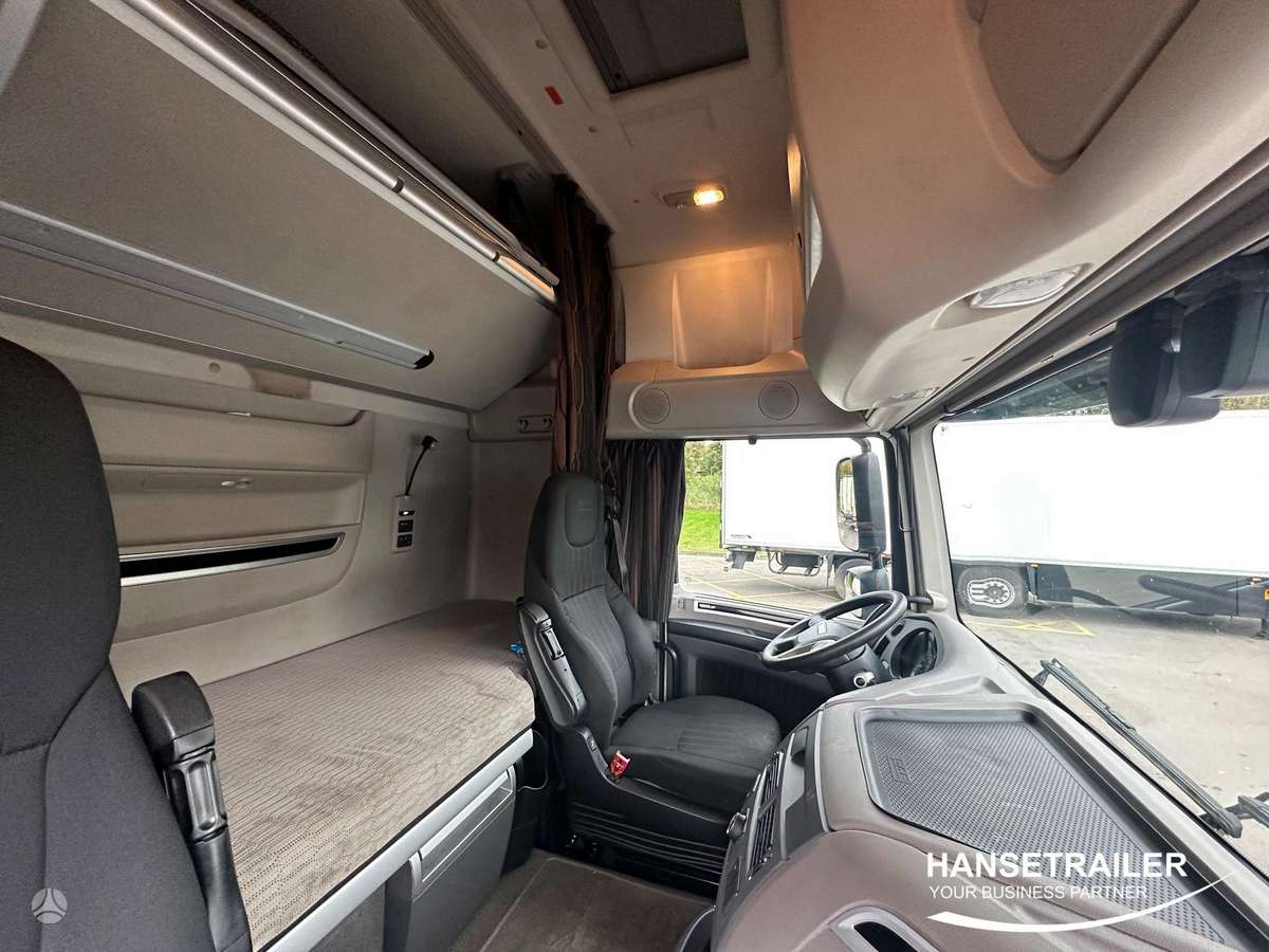 DAF XF 480 FT Mega Lowdeck, double sleeper