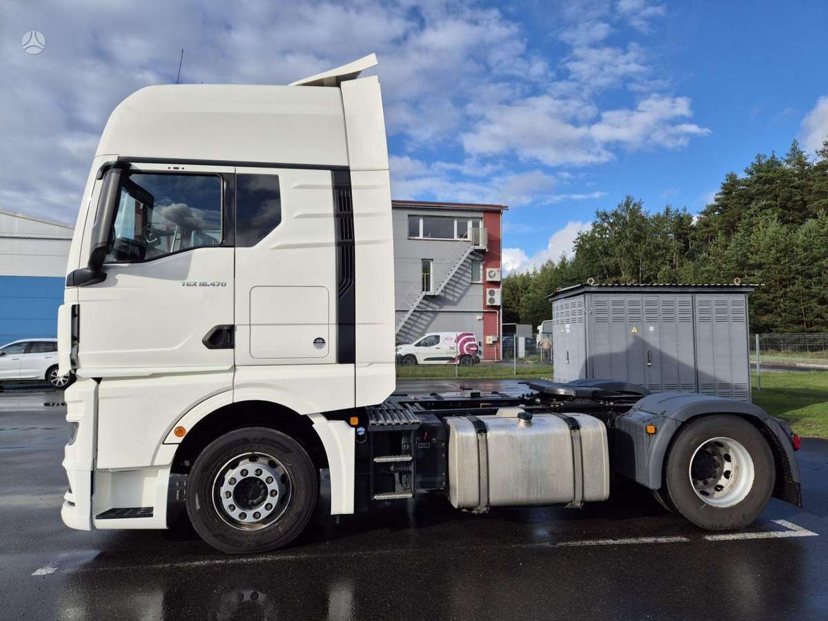 MAN TGX, 2 спальных места