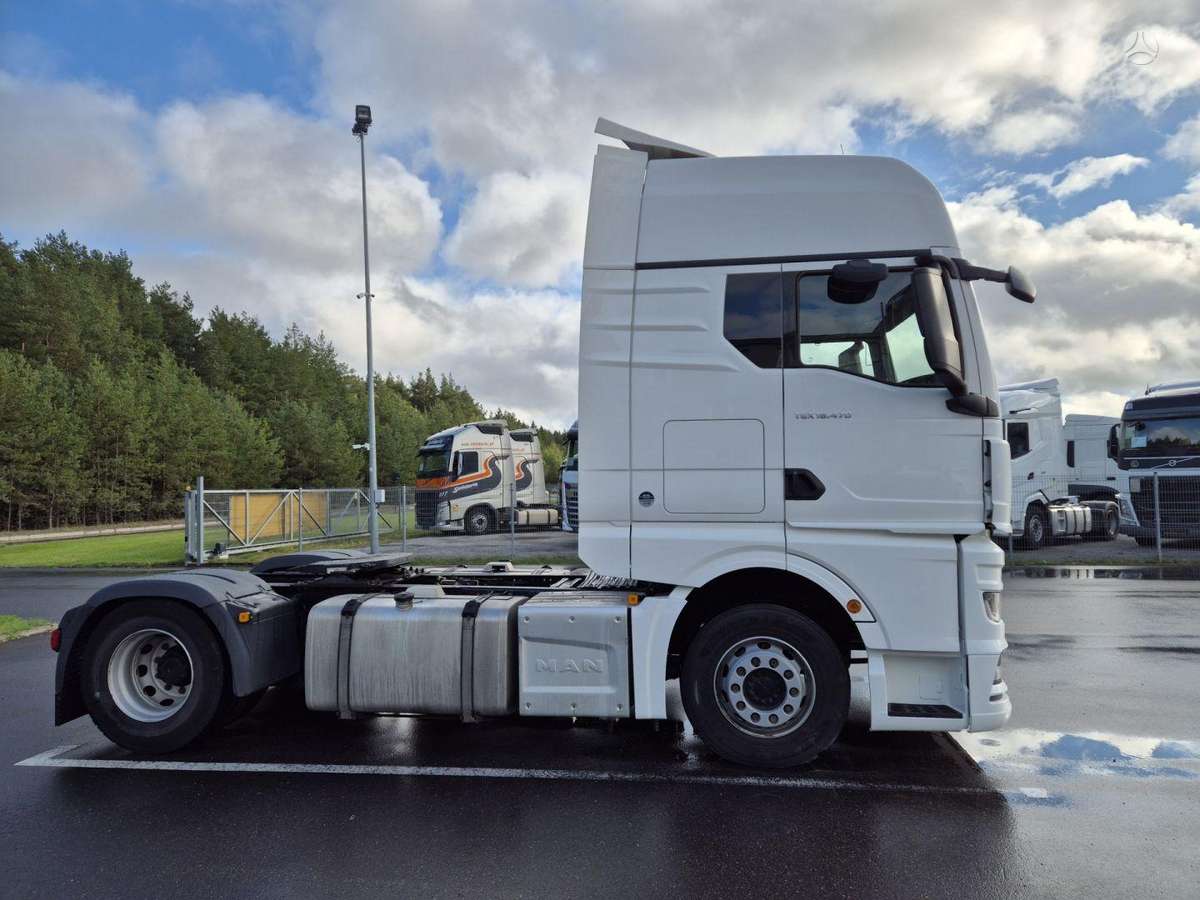 MAN TGX, double sleeper
