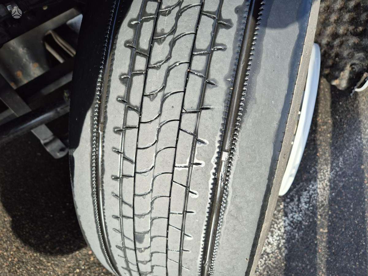 MAN TGX, double sleeper