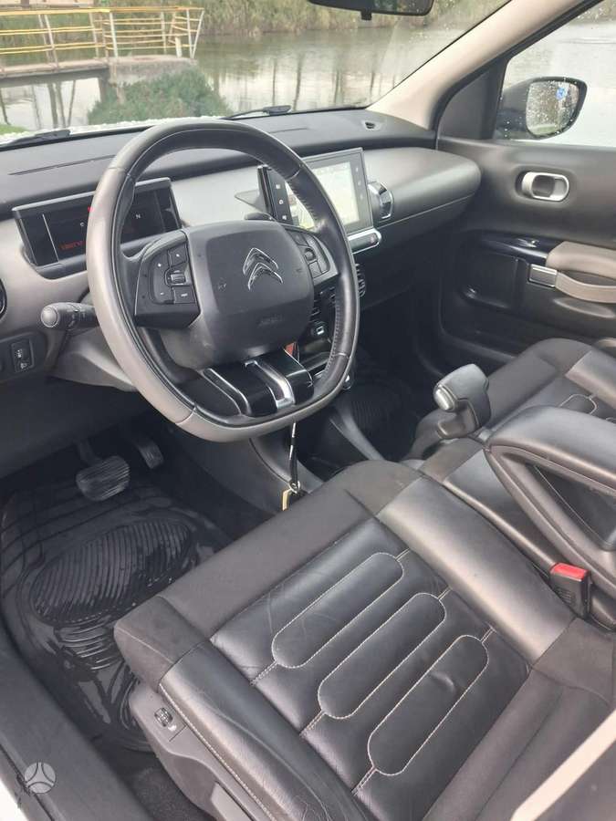 Citroen C4 Cactus, 1.6 l., hatchback