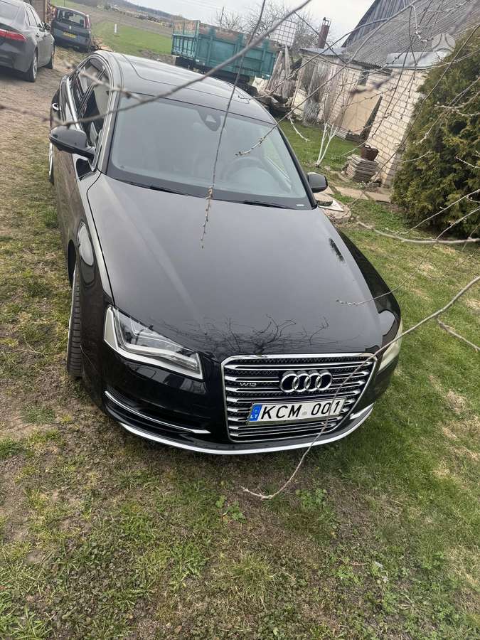 Audi A8, 3.0 l., Седан