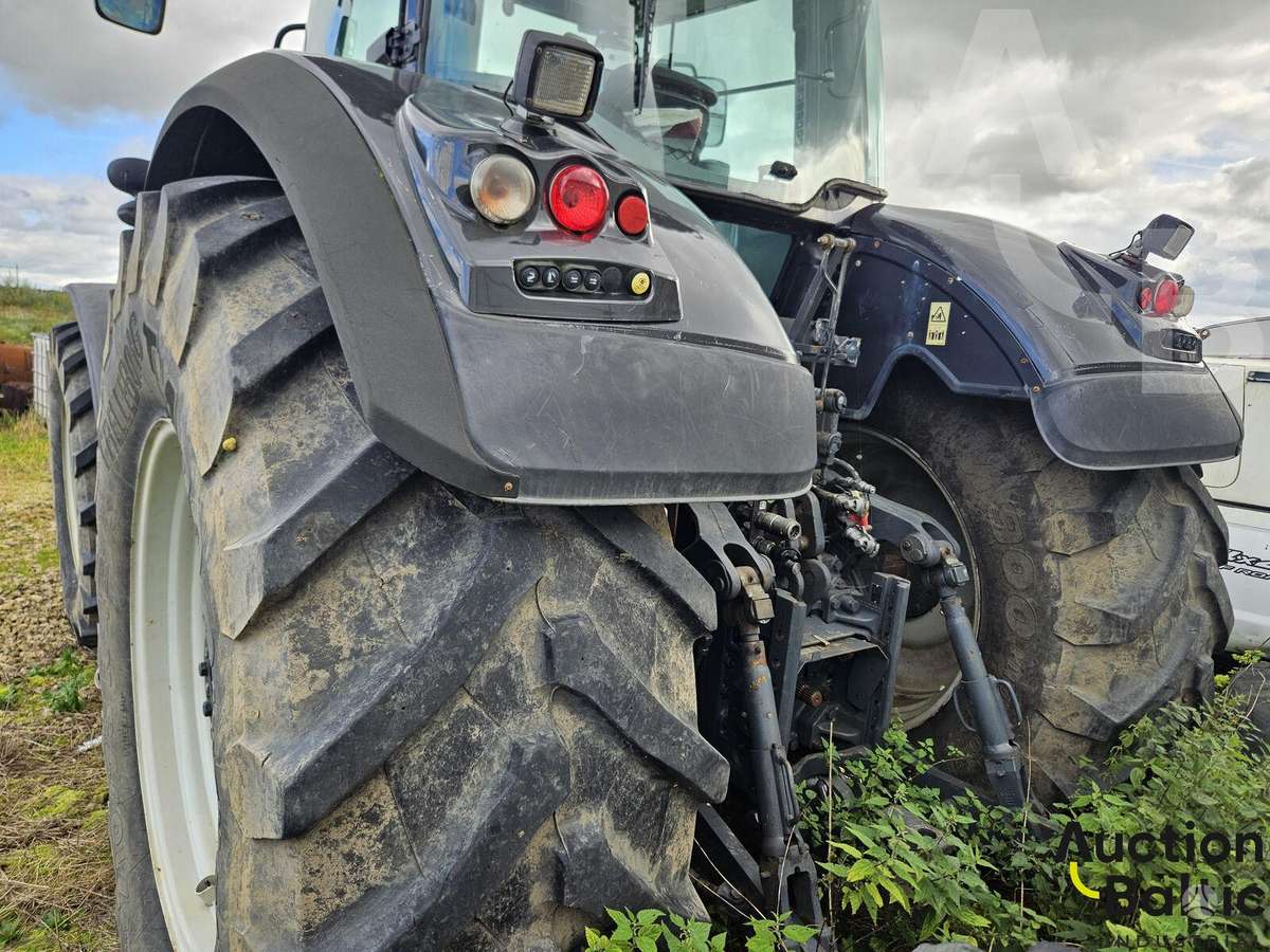 Valtra S 374, tractors
