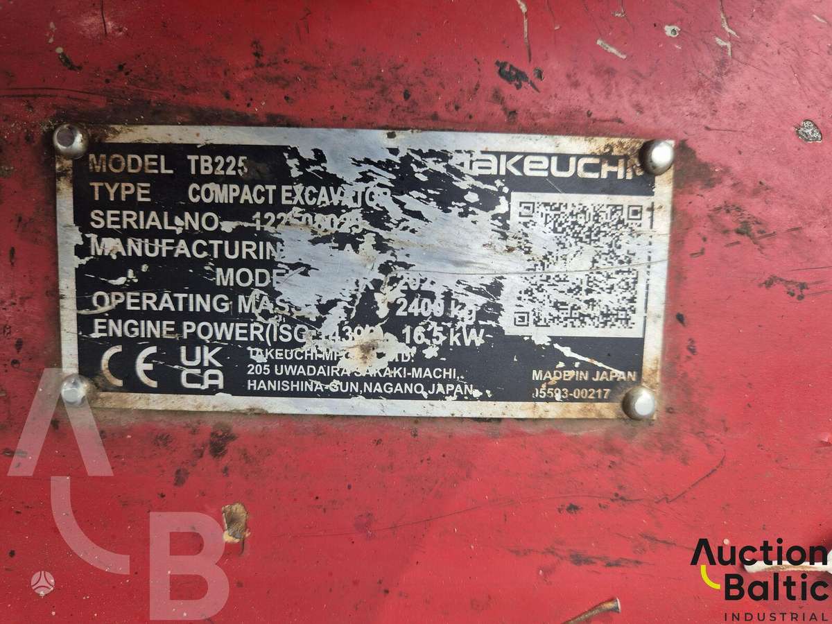 Takeuchi TB225, mini excavator