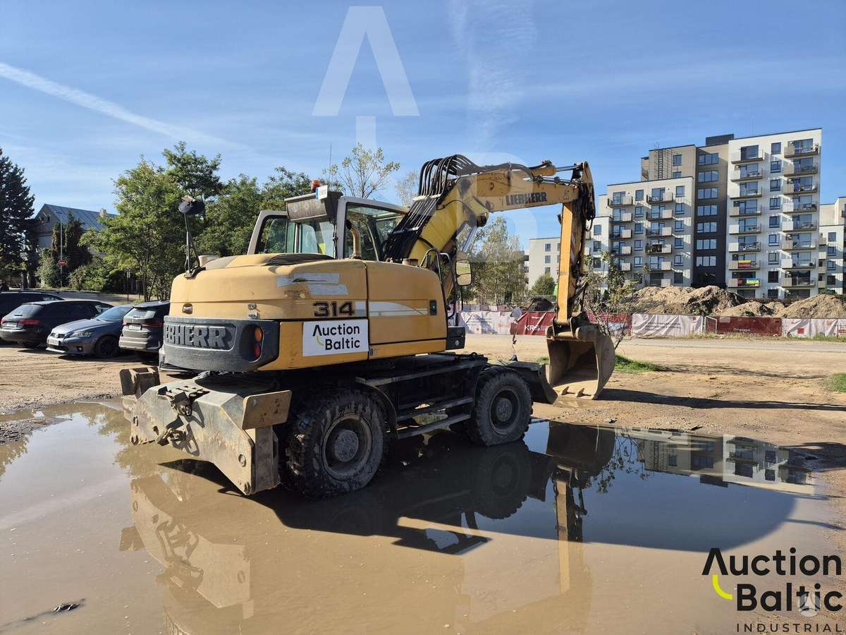 Liebherr A 314 Litronic, экскаваторы