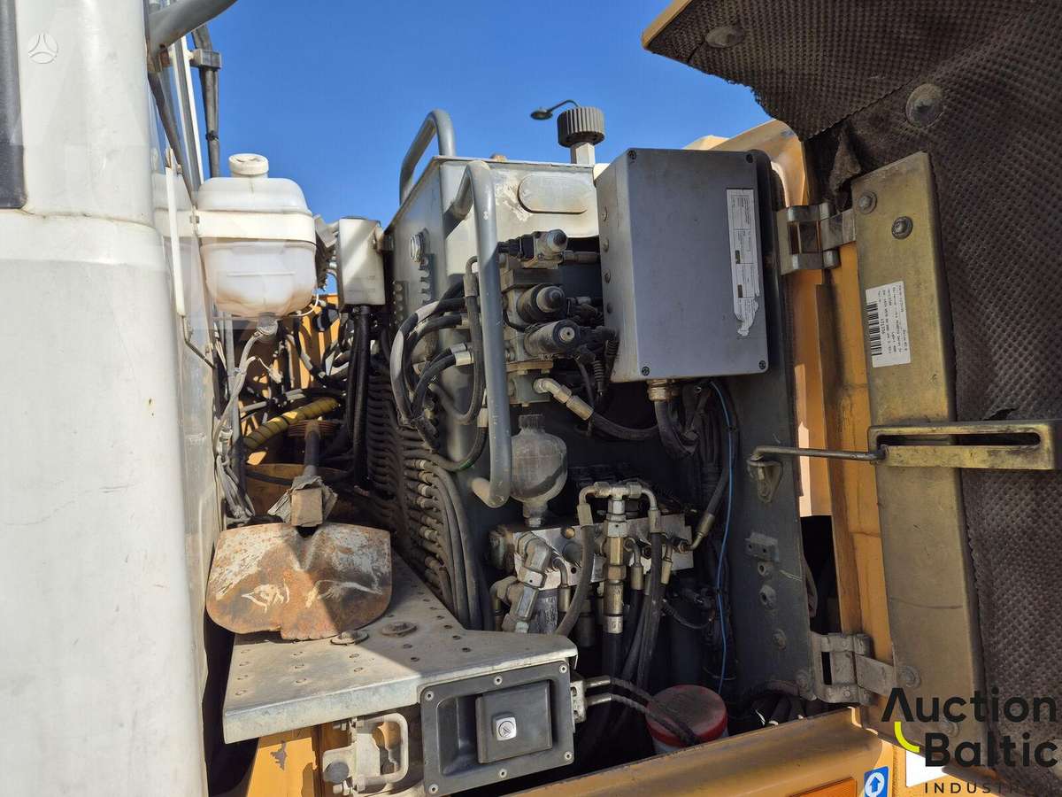 Liebherr A 314 Litronic, экскаваторы