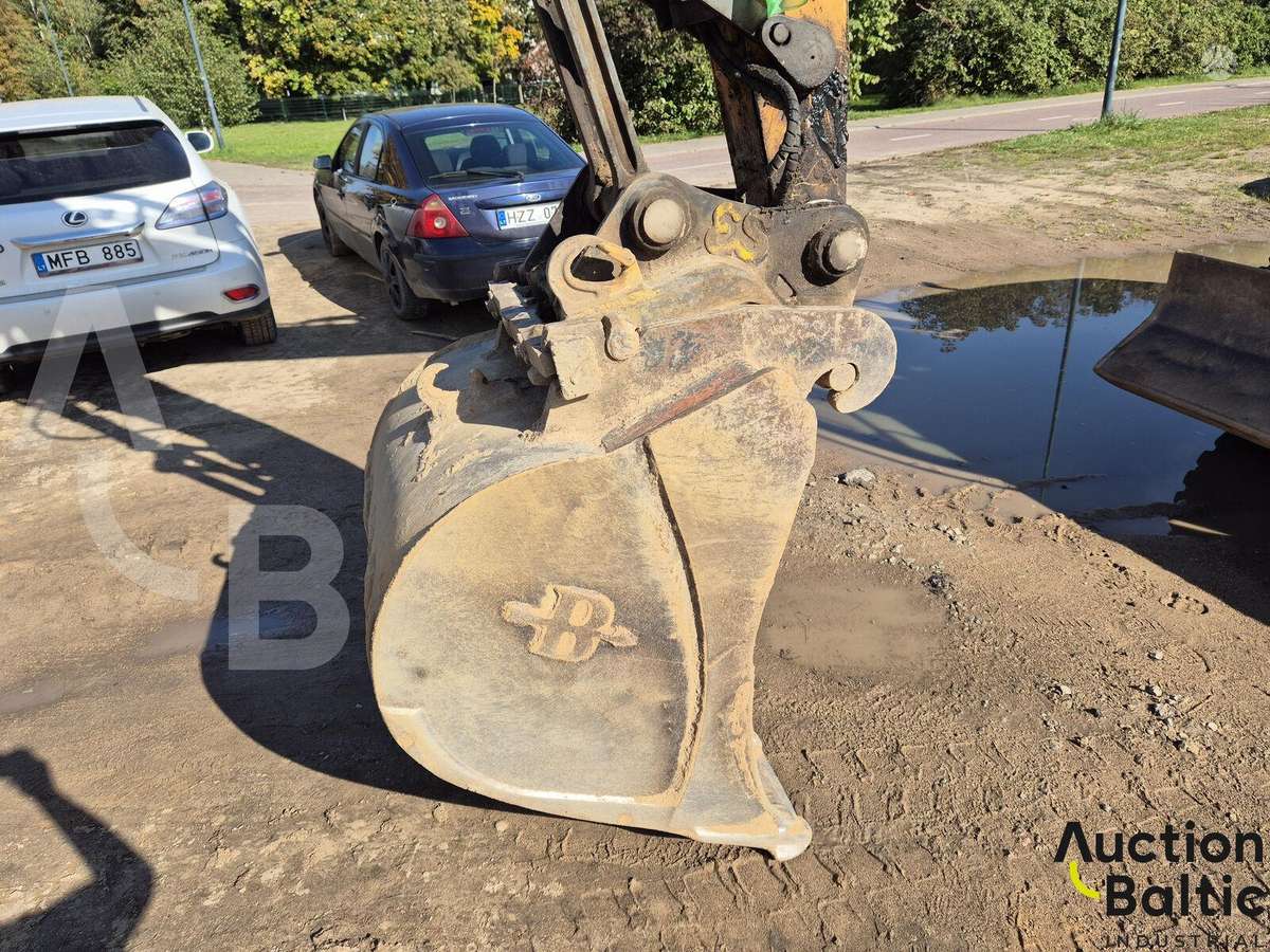 Liebherr A 314 Litronic, экскаваторы