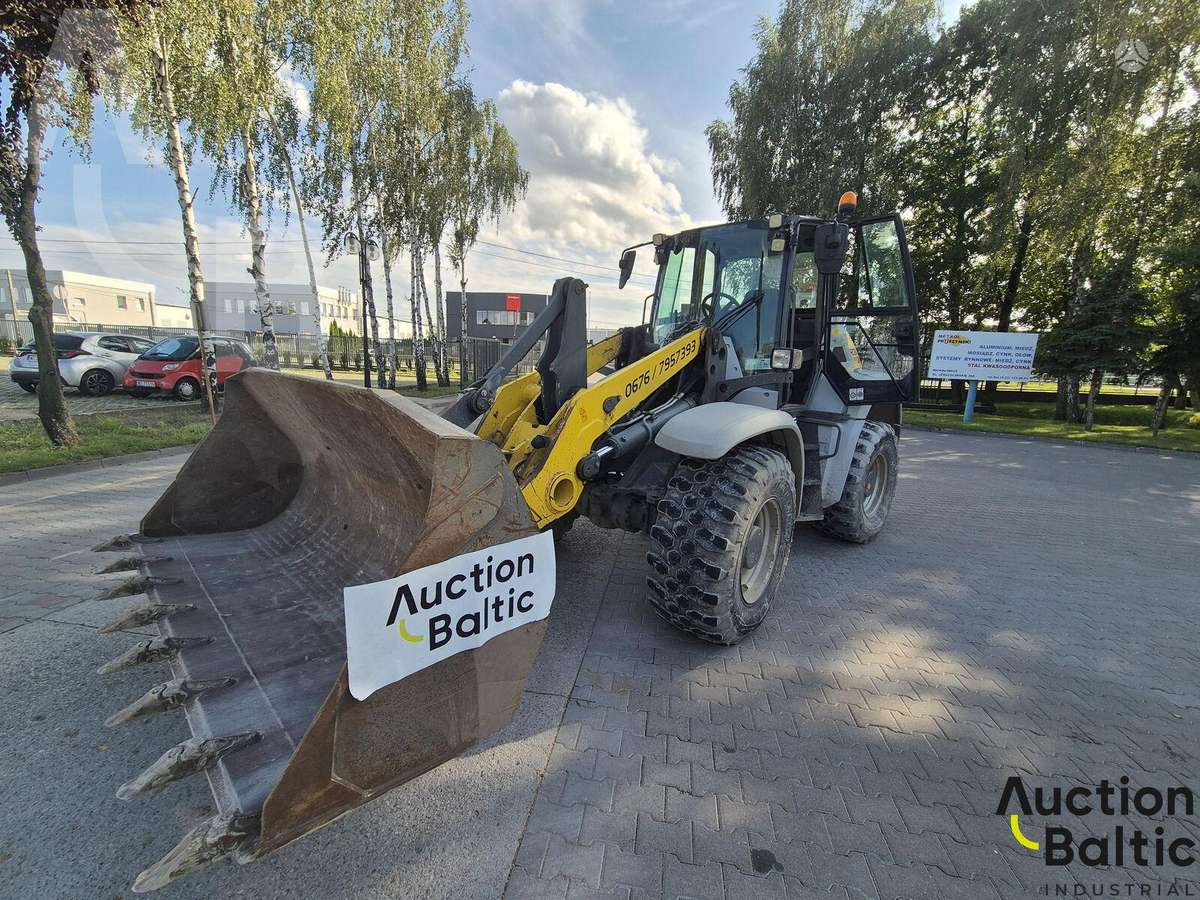Kramer 355, frontal loader