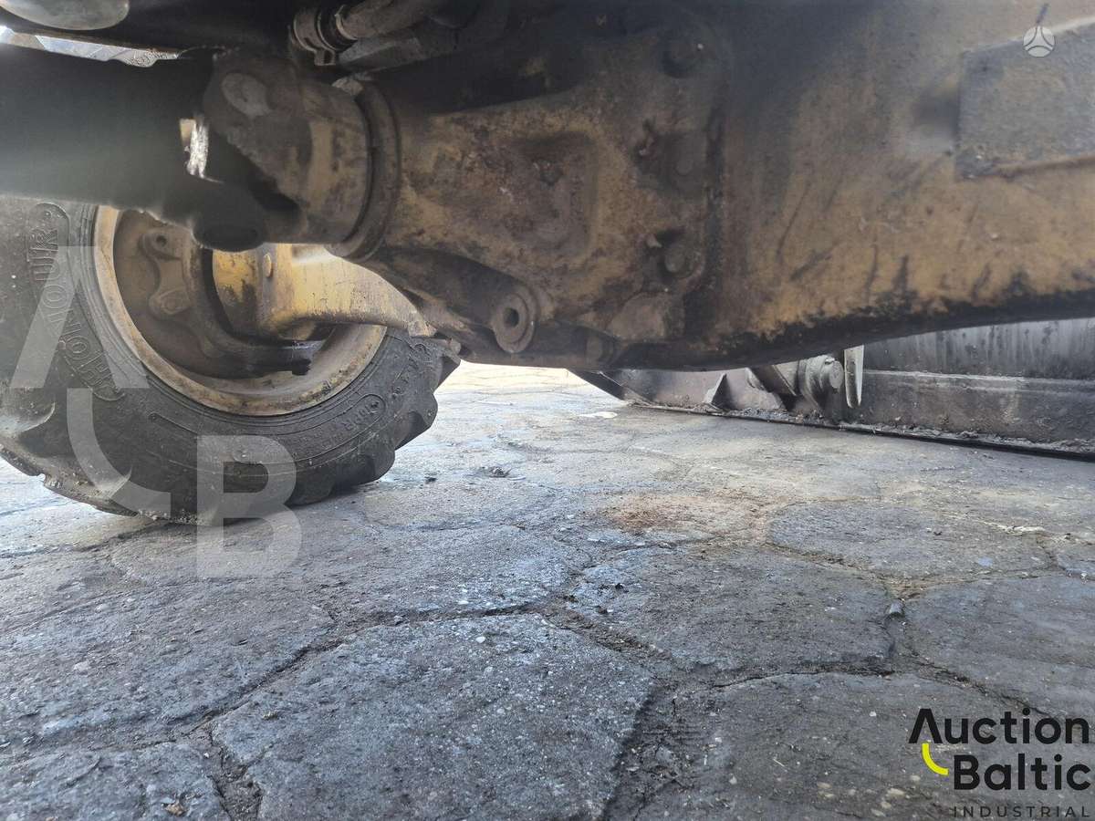 Caterpillar 428 E, экскаваторные погрузчики