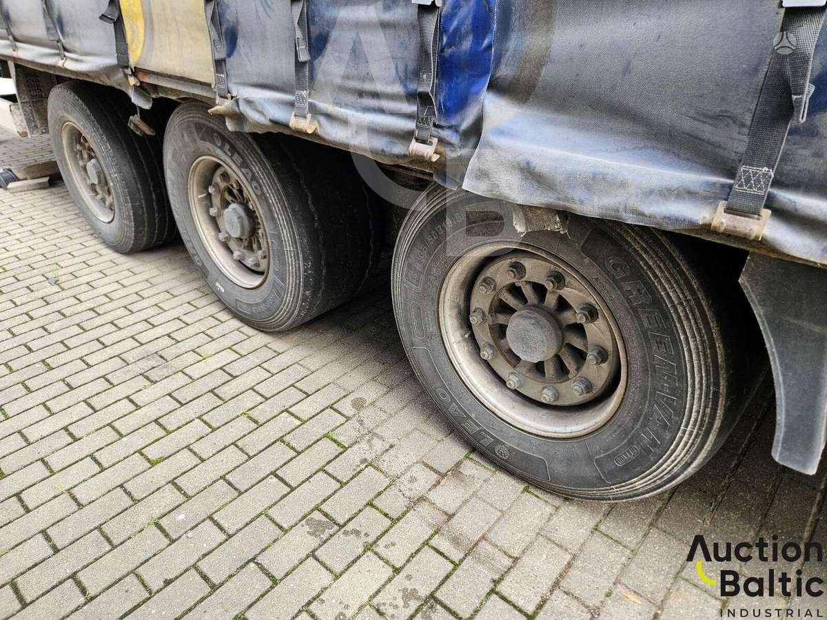 Krone MEGA-LINER, curtain / tarpaulin