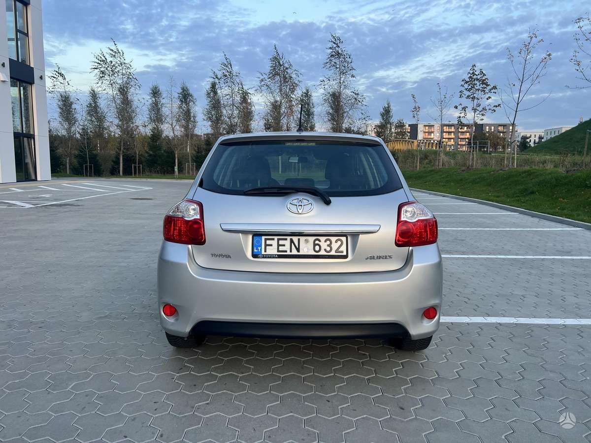 Toyota Auris, 1.4 l., hatchback