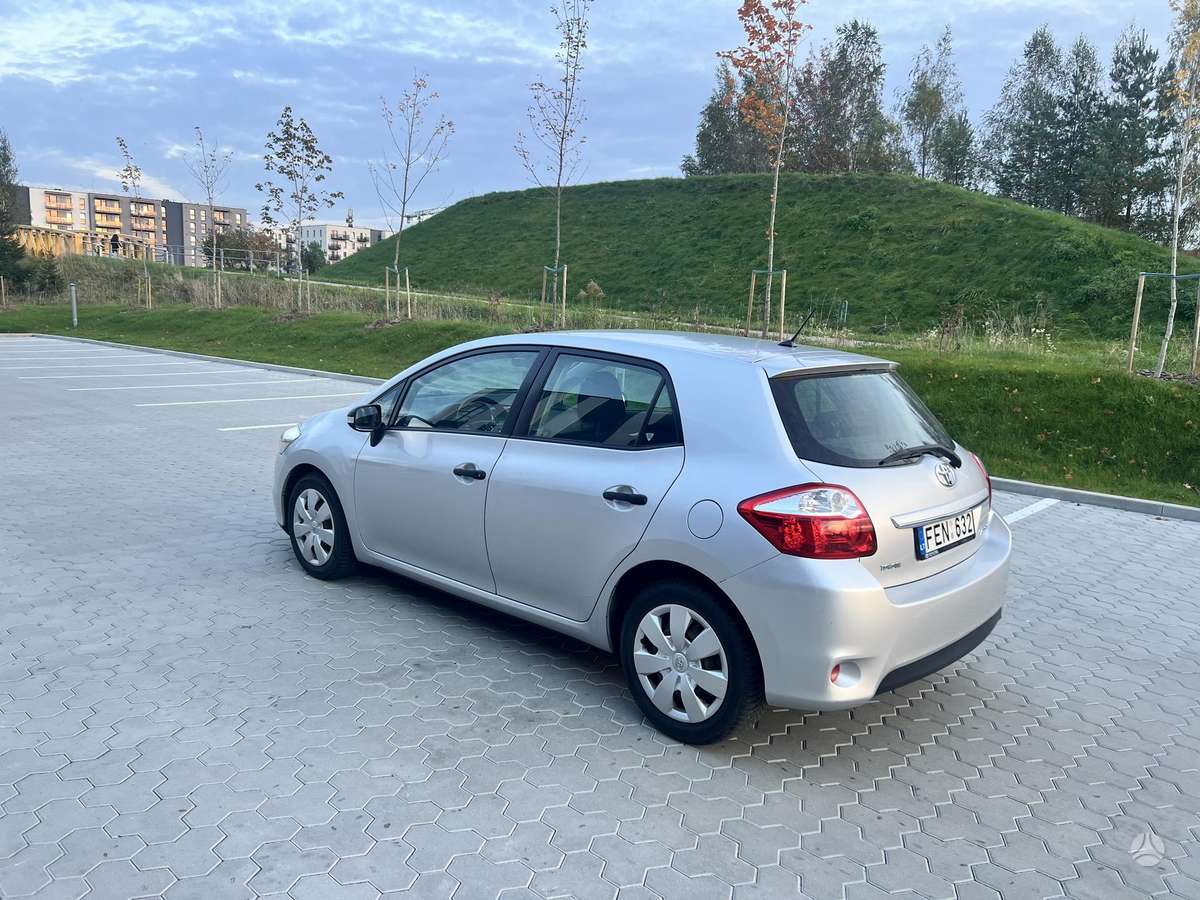 Toyota Auris, 1.4 l., hatchback
