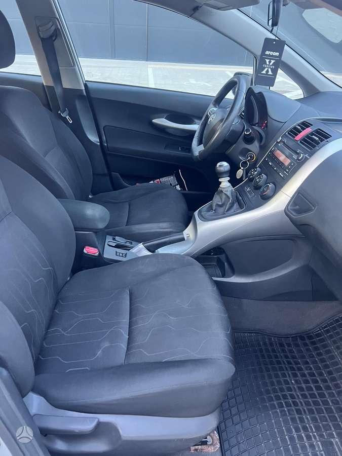 Toyota Auris, 1.4 l., hatchback