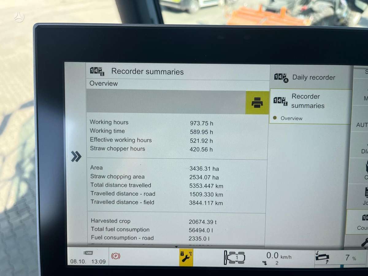 Claas Lexion 8800, kombainai
