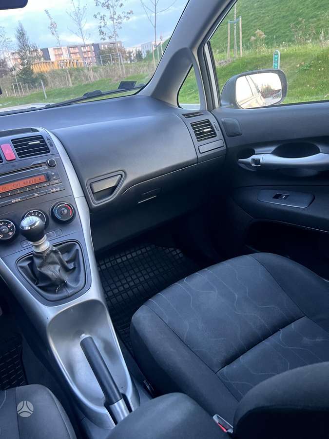 Toyota Auris, 1.4 l., hatchback