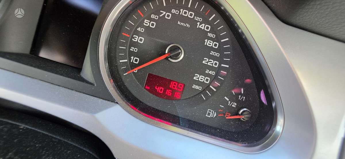 Audi A6, 2.7 l., universalas