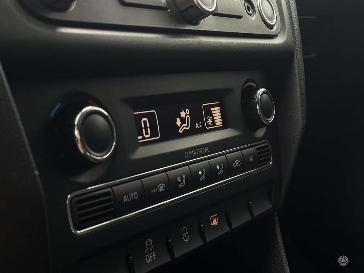 Skoda Rapid, 1.6 l., hatchback