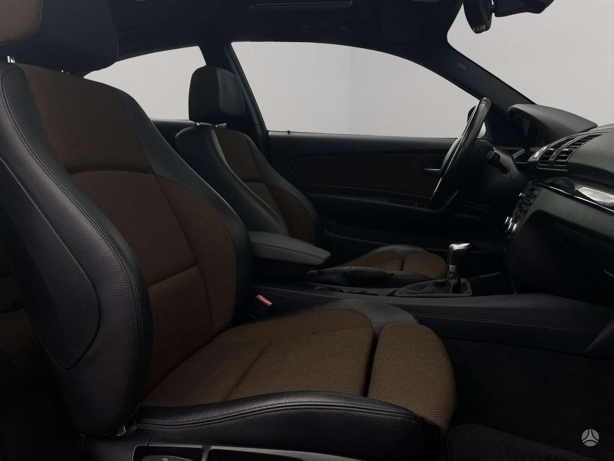 BMW 120, 2.0 l., Хэтчбек