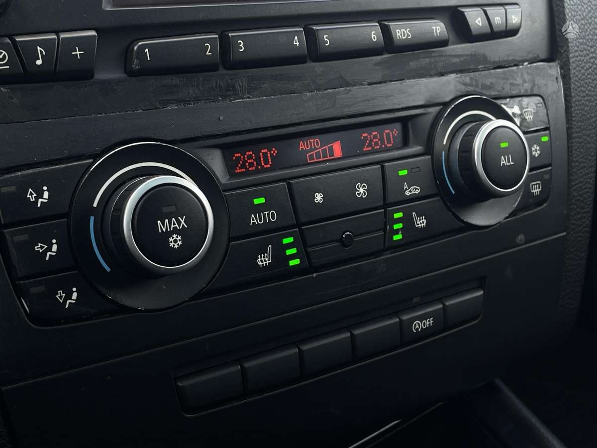 BMW 120, 2.0 l., Хэтчбек