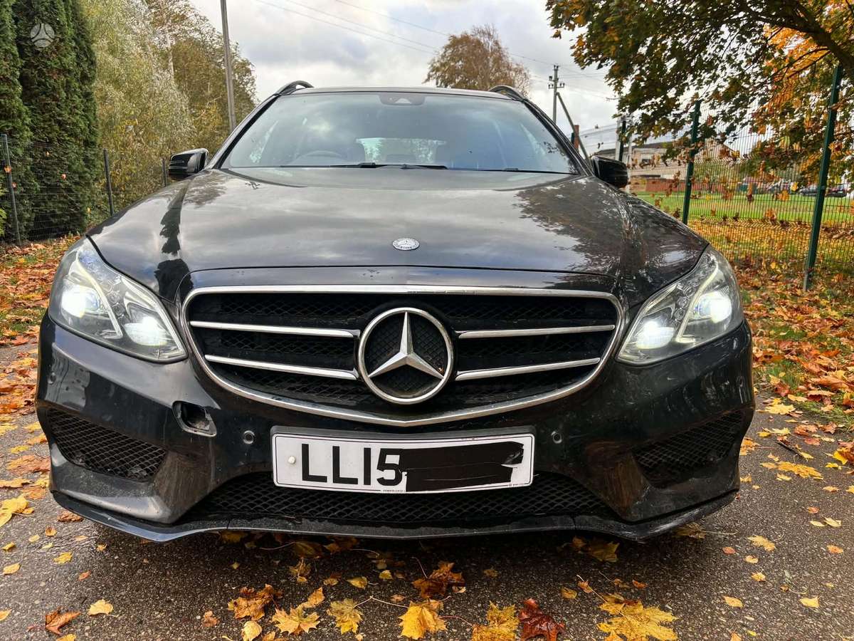 Mercedes-Benz E300 Dalimis