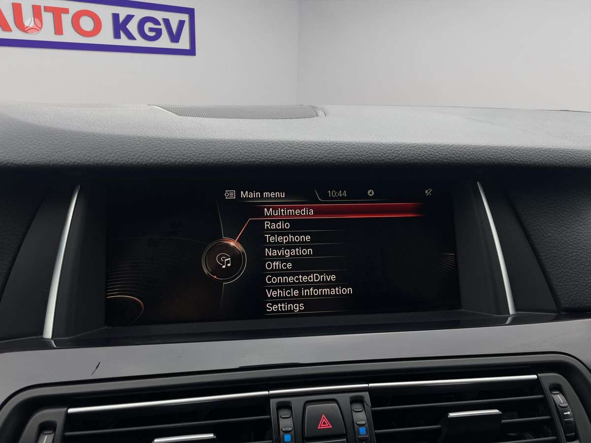 BMW 520, 2.0 l., universalas