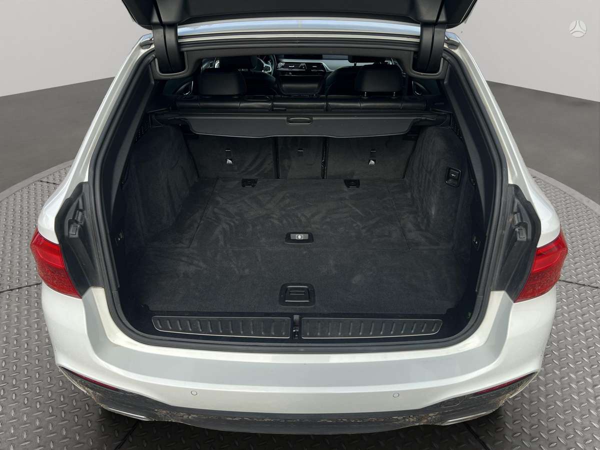 BMW 520, 2.0 l., wagon