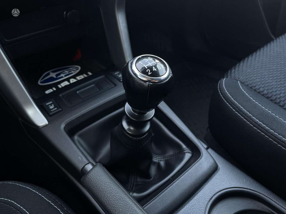 Subaru Forester, 2.0 l., off-road / crossover