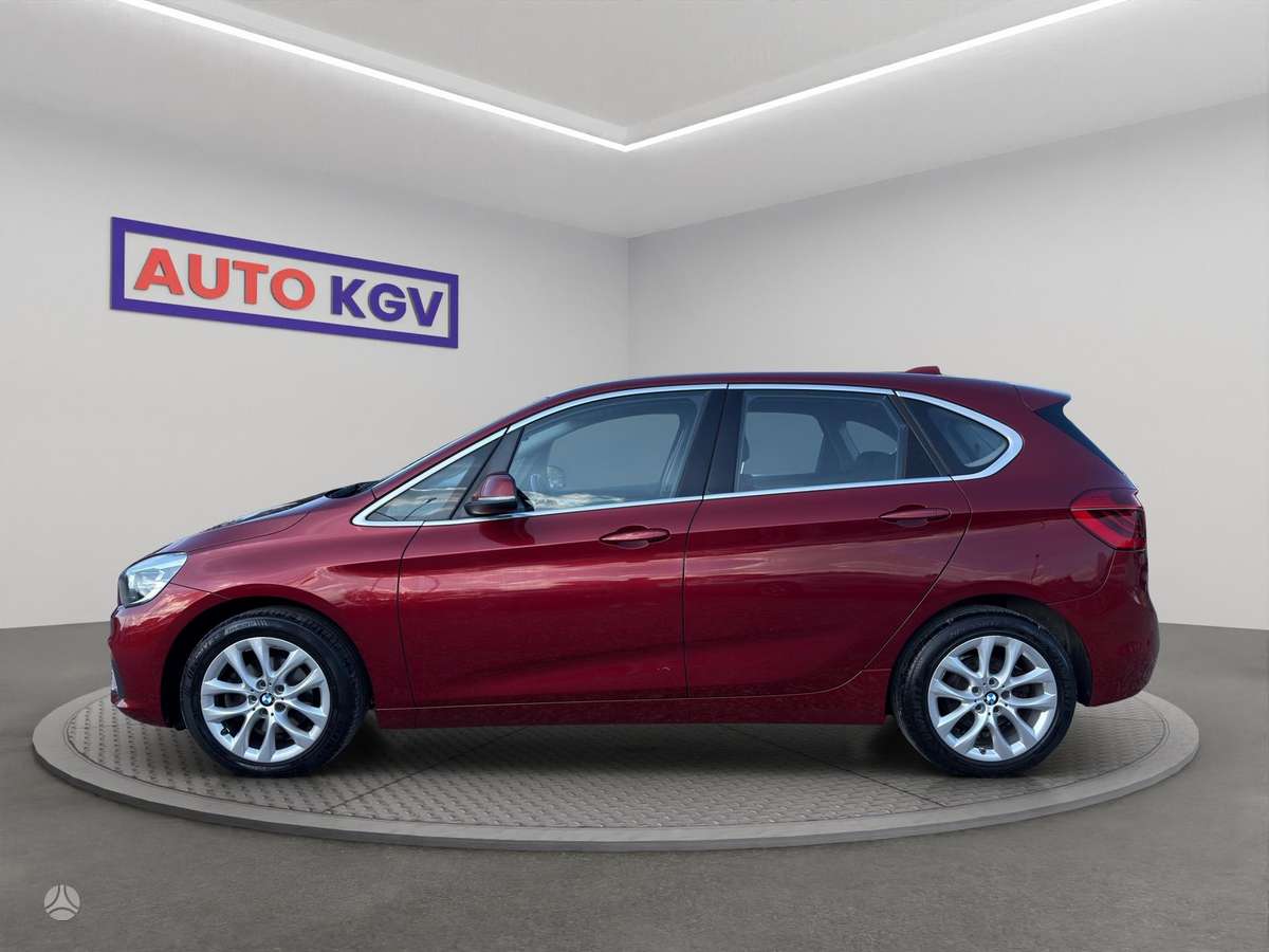 BMW 218 Active Tourer, 2.0 l., Минивэн