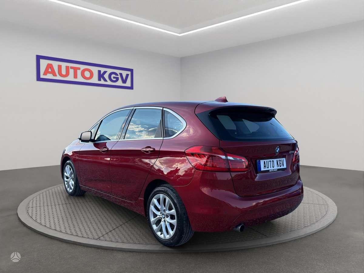 BMW 218 Active Tourer, 2.0 l., Минивэн