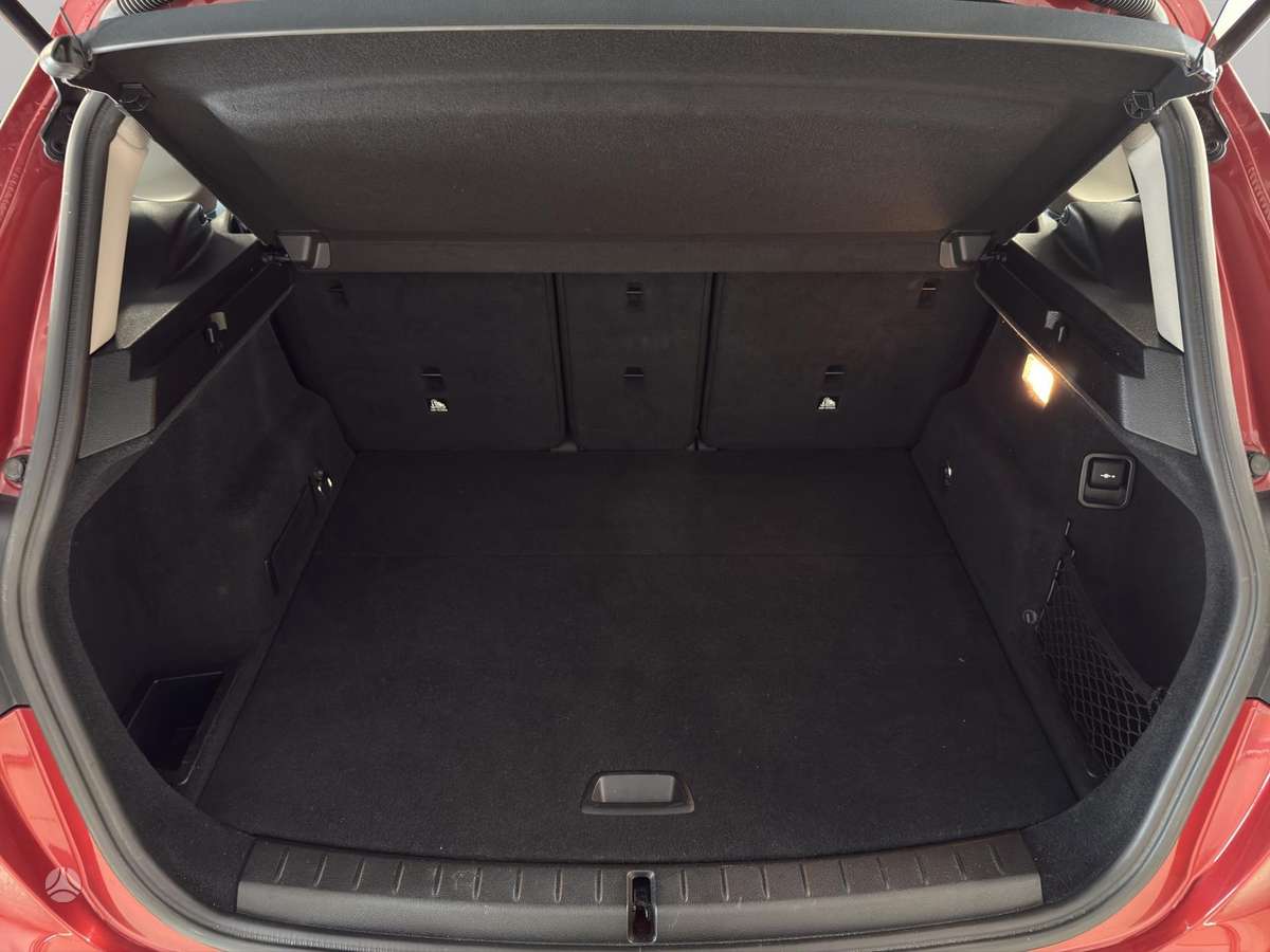 BMW 218 Active Tourer, 2.0 l., Минивэн