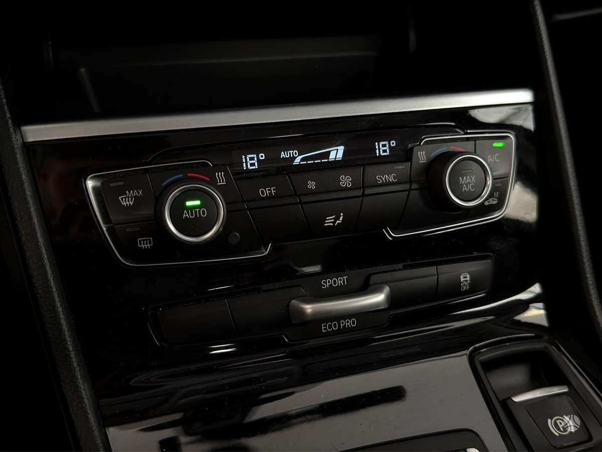 BMW 218 Active Tourer, 2.0 l., Минивэн