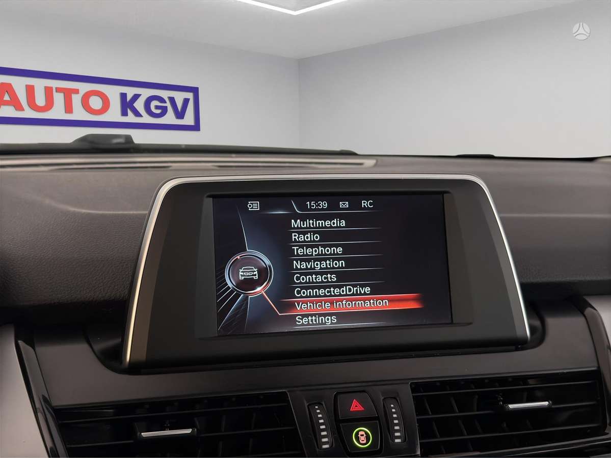BMW 218 Active Tourer, 2.0 l., Минивэн