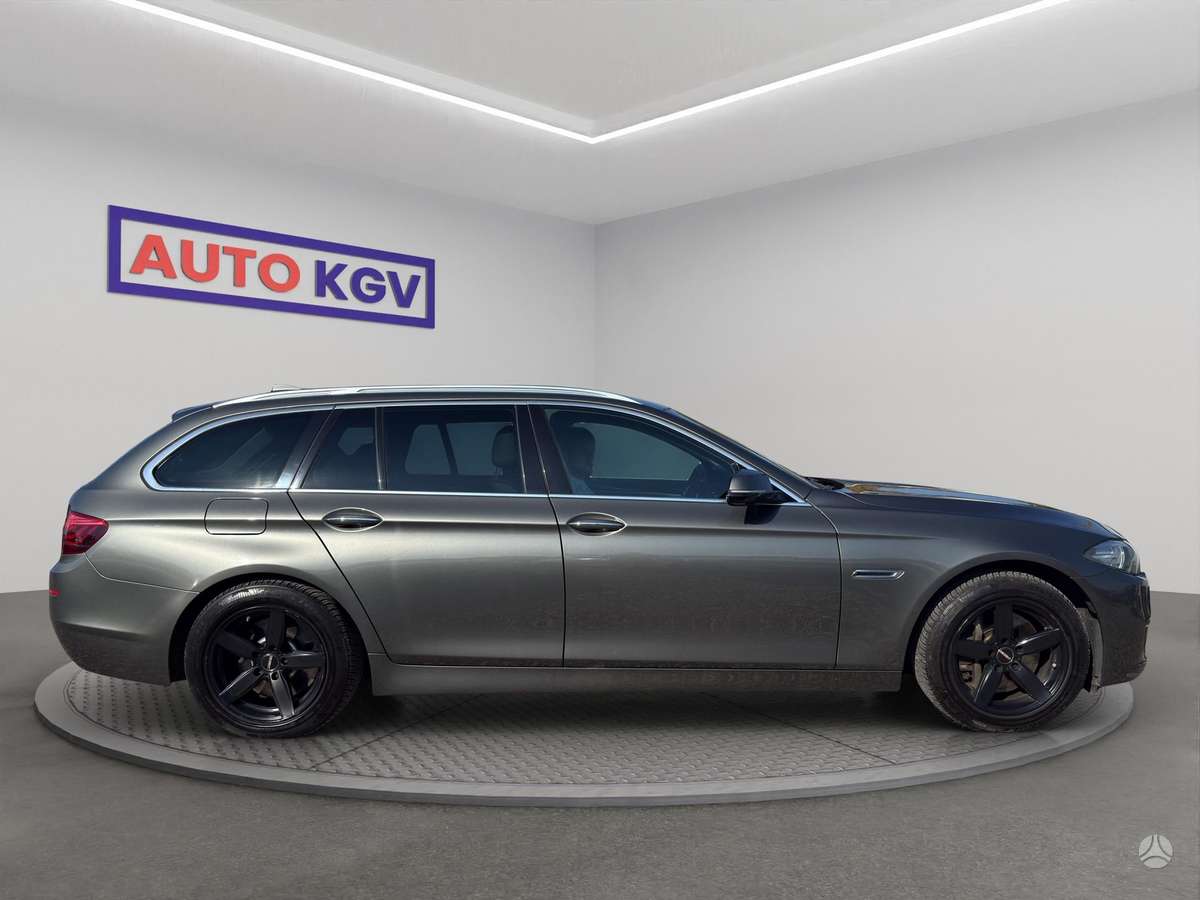 BMW 530, 3.0 l., wagon