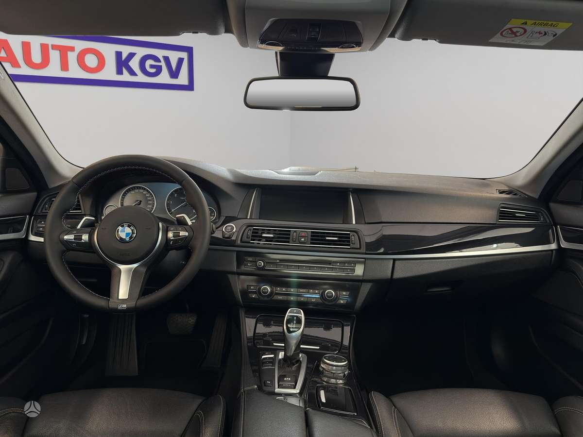 BMW 530, 3.0 l., wagon