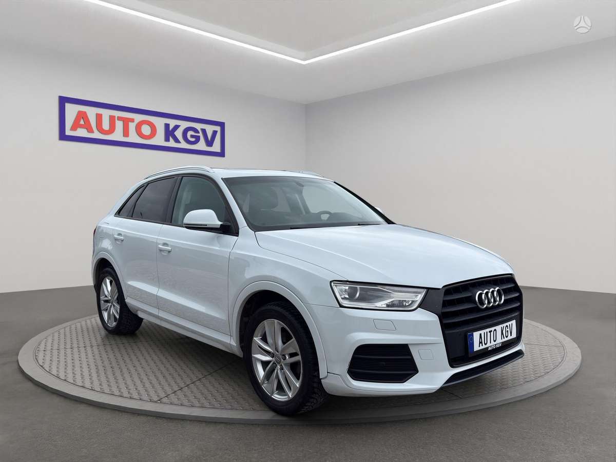 Audi Q3, 2.0 l., off-road / crossover