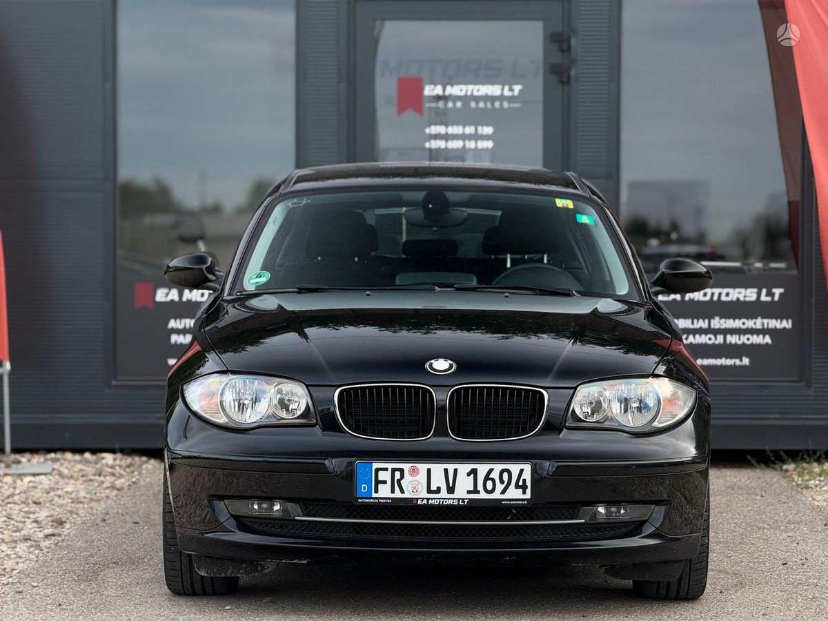 BMW 118, 2.0 l., hatchback
