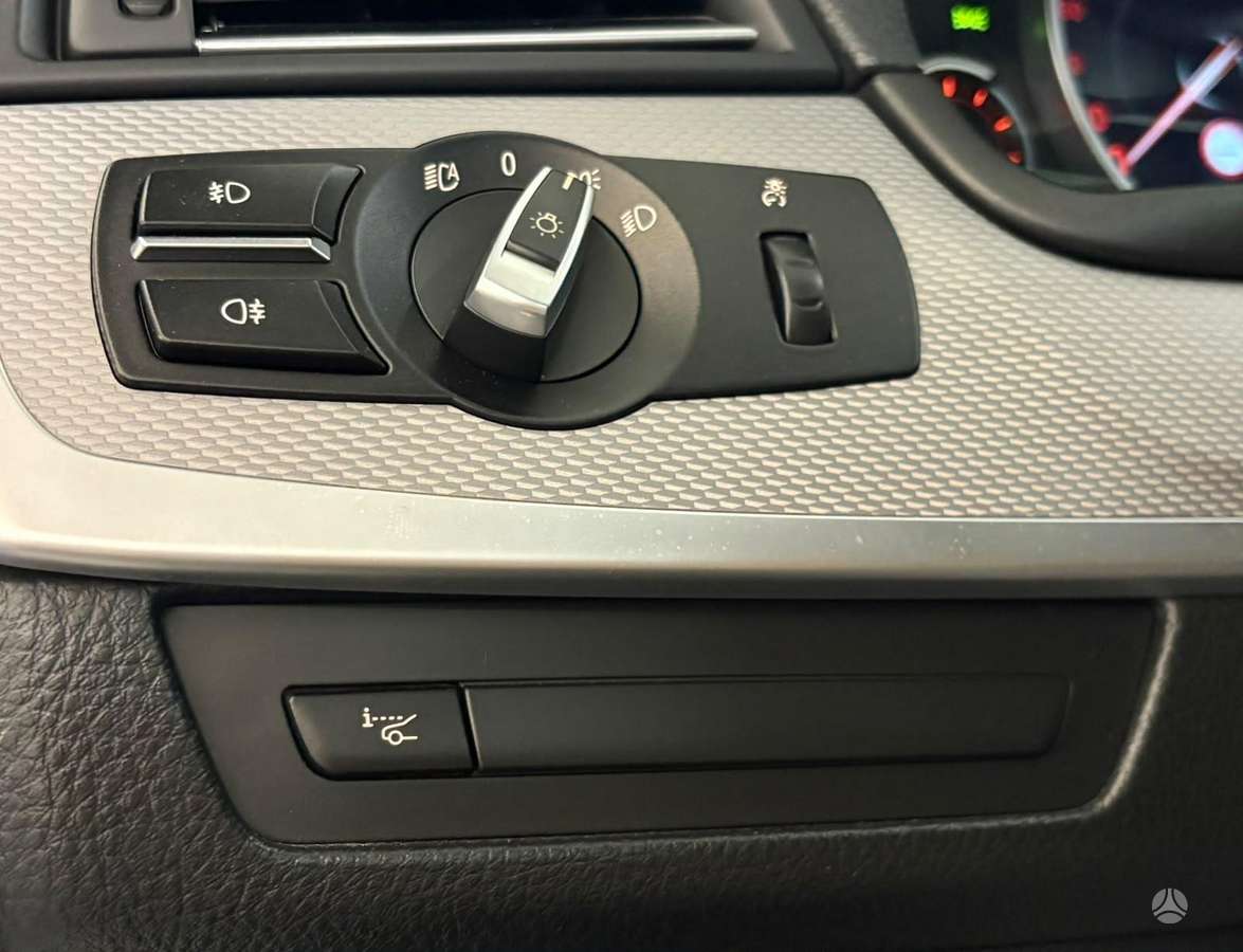 BMW 520, 2.0 l., universalas