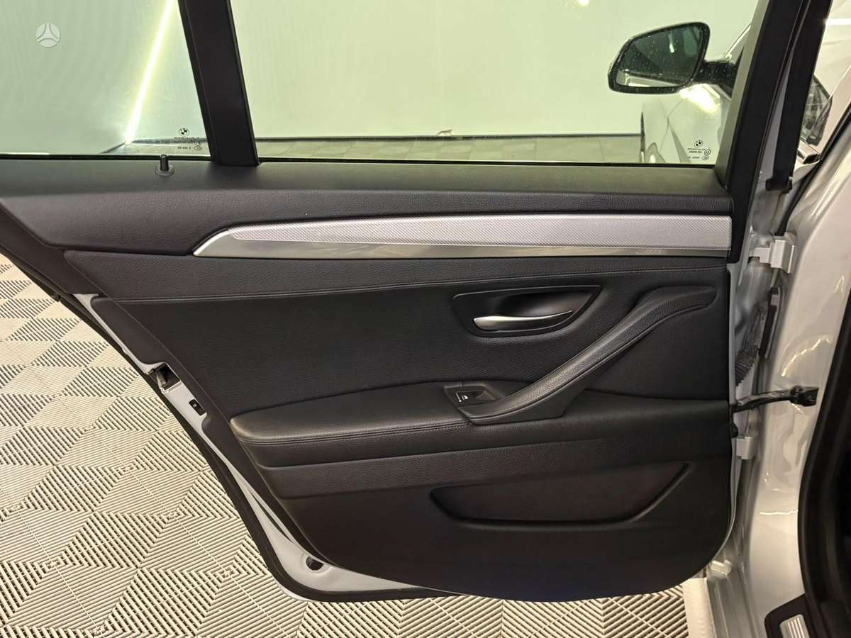BMW 520, 2.0 l., Универсал
