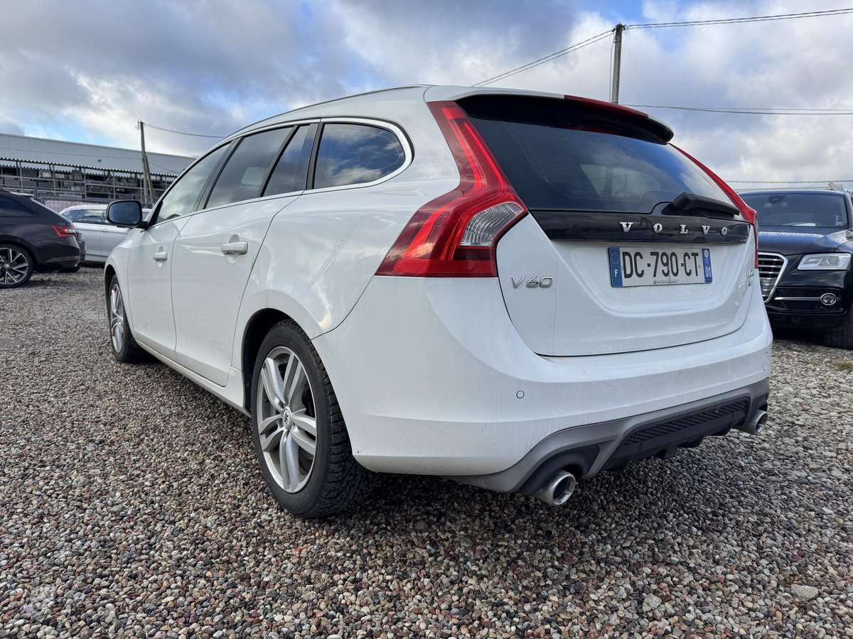 Volvo V60, 2.4 l., Универсал