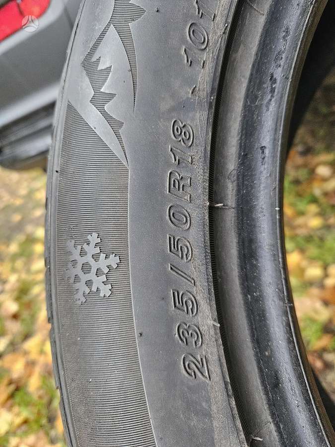 Trazano, зимние 235/50 R18