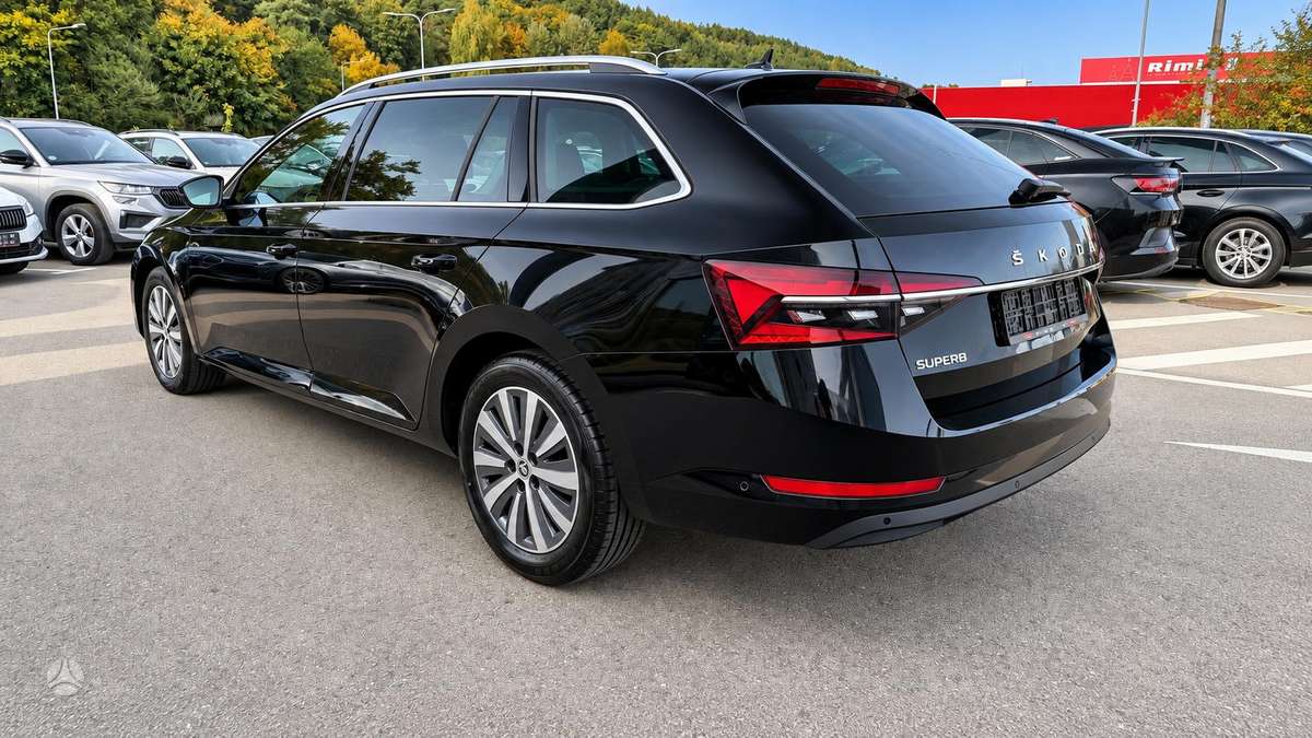 Skoda Superb, 2.0 l., Универсал