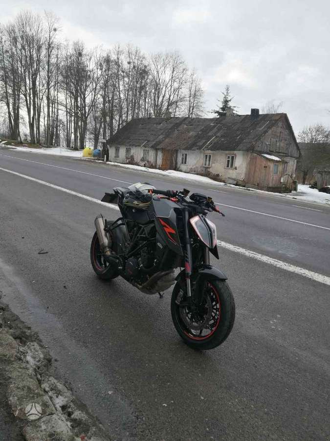 KTM Super Duke 1301cc, street / classic