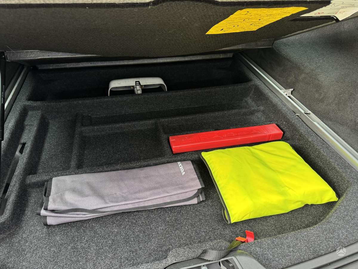Volvo V70, 2.4 l., wagon