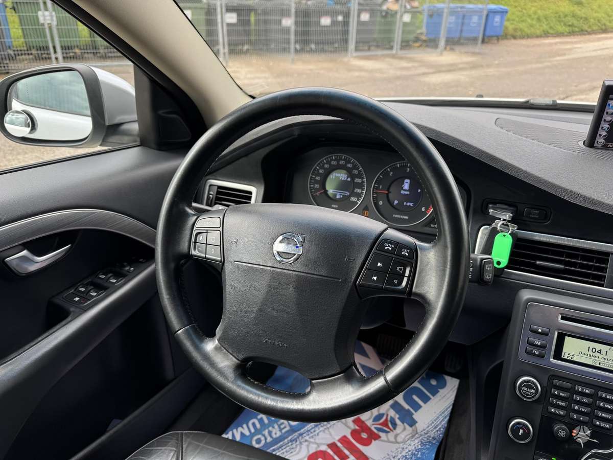 Volvo V70, 2.4 l., Универсал