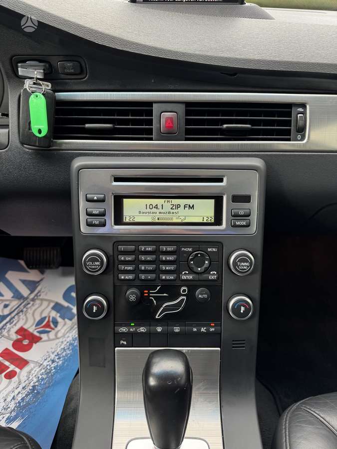 Volvo V70, 2.4 l., wagon