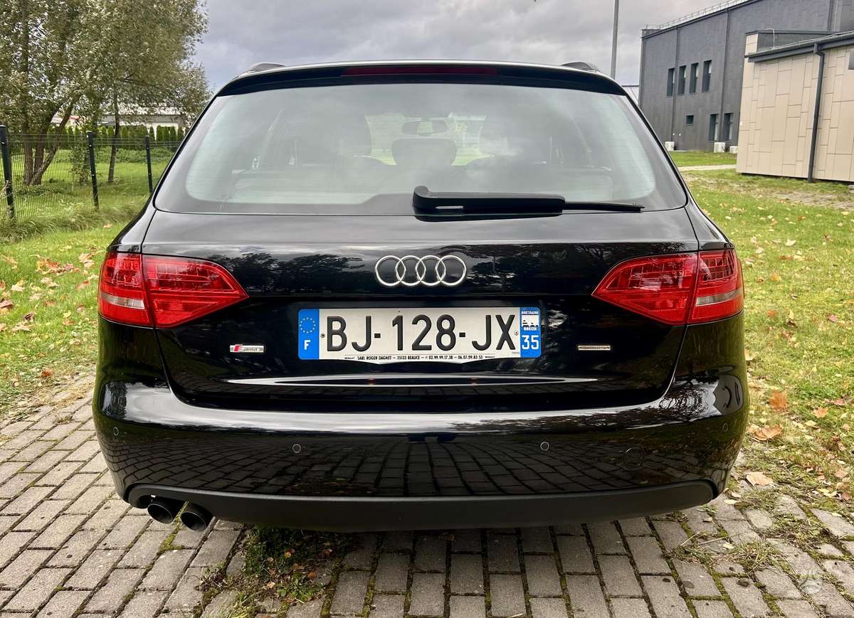 Audi A4, 2.0 l., Универсал