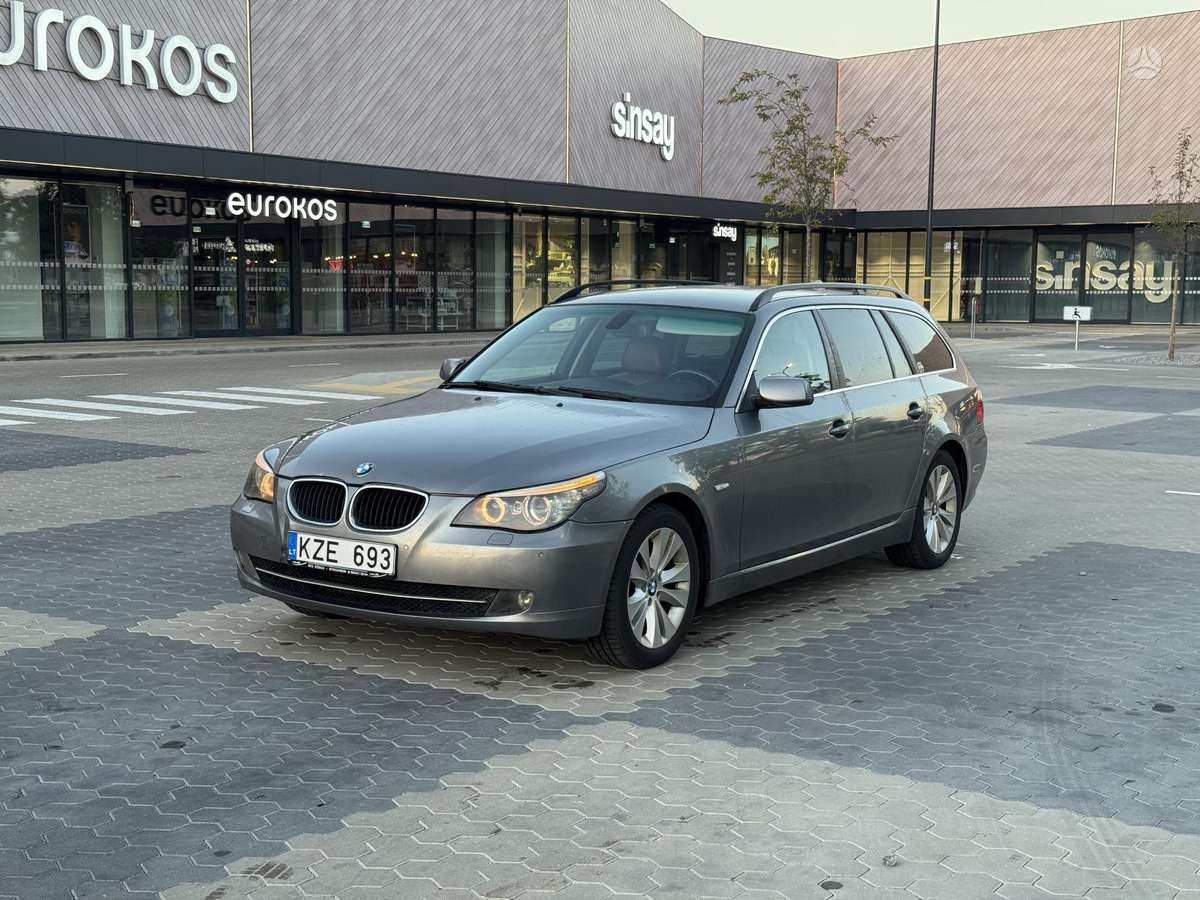 BMW 520, 2.0 l., wagon